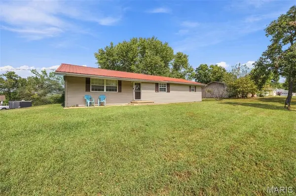347 Kronos DR, De Soto, MO 63020