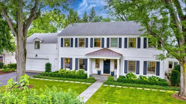 431 Sheridan RD, Kenilworth, IL 60043