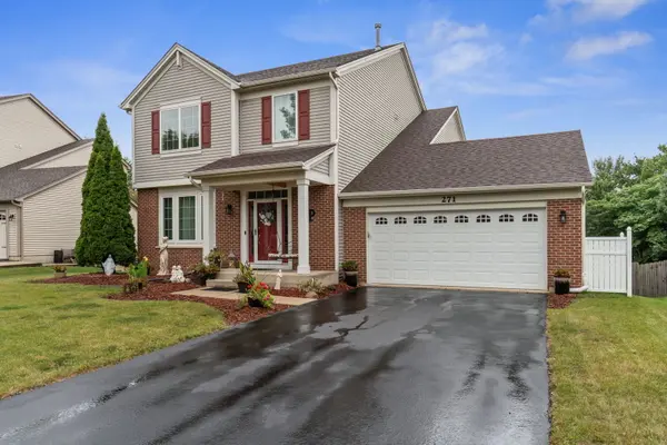 271 Fairhaven DR, St. Charles, IL 60175