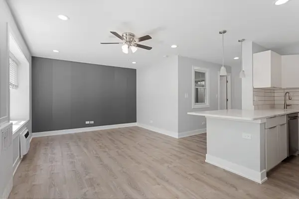 7070 N Sheridan AVE #2S, Chicago, IL 60626