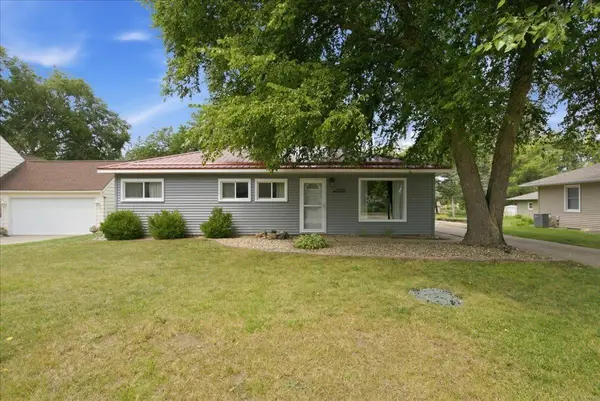 3503 Mc Clain, Cedar Falls, IA 50613