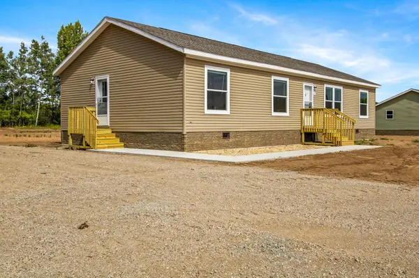108 Eagle DR, Sandstone, MN 55072