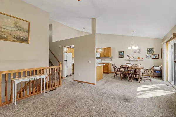 2658 Cutters Grove CIR, Anoka, MN 55303