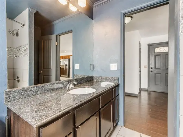 4205 NW 11th ST, Oklahoma City, OK 73107