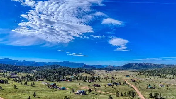 33 Cameron CIR, Florissant, CO 80816