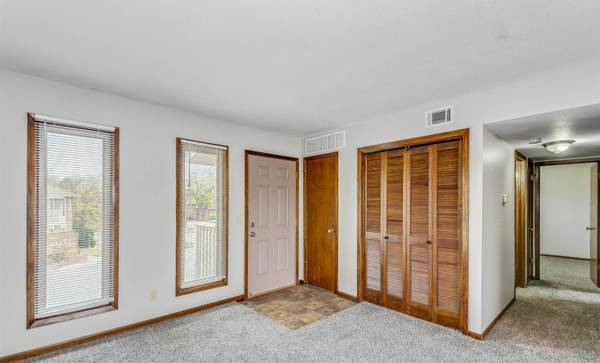 6808 W Par Lane, Wichita, KS 67212