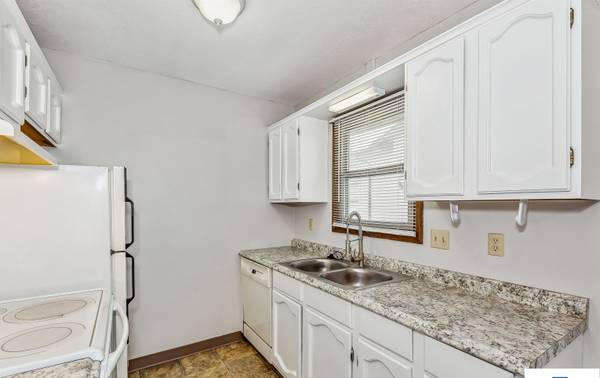 6808 W Par Lane, Wichita, KS 67212