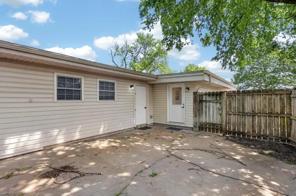 2102 W 12th ST, Joplin, MO 64801