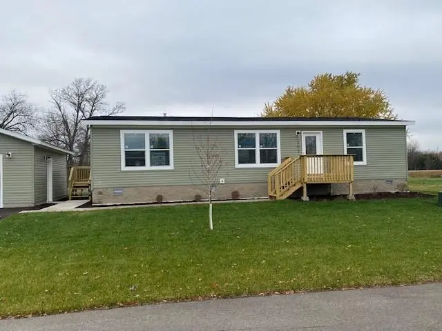 403 NW 1st ST, Staples, MN 56479