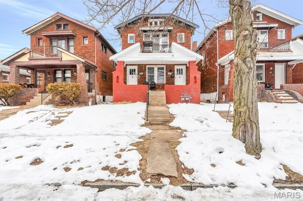 4655 Farlin AVE, St Louis, MO 63115