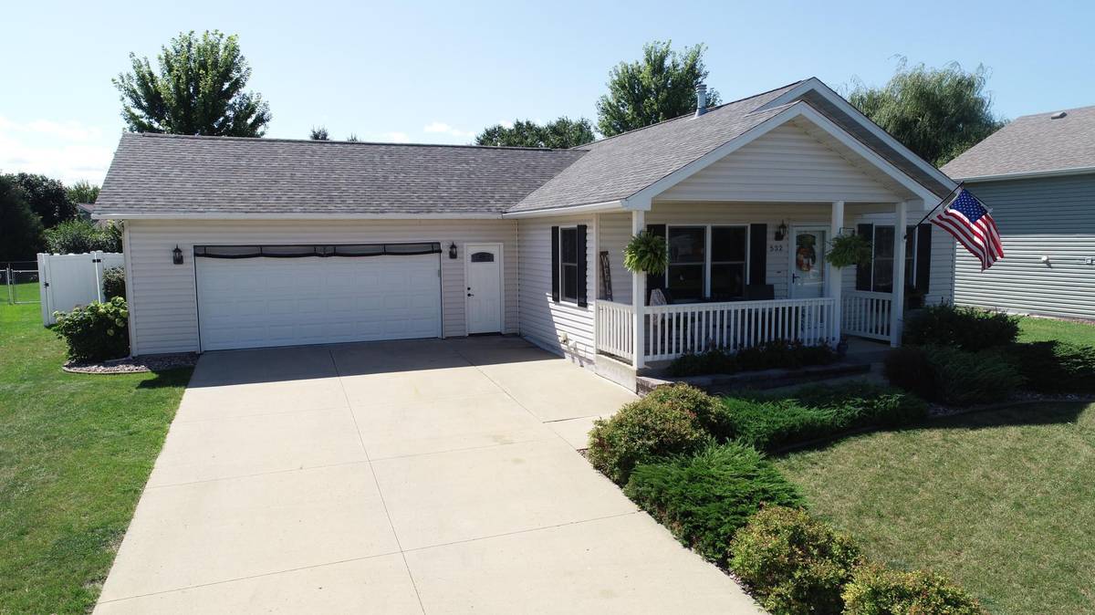 532 Elliot DR SE, Grand Meadow, MN 55936