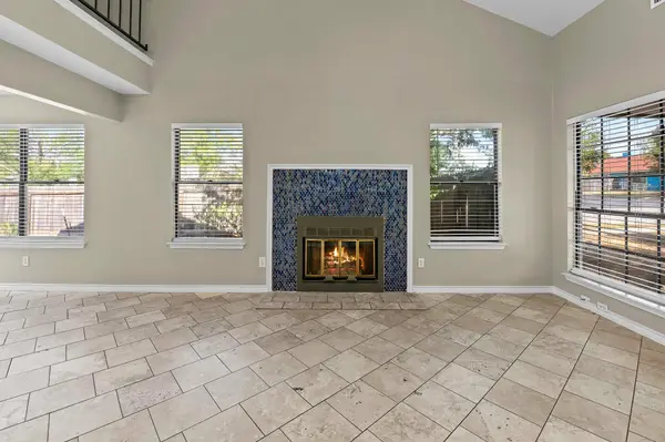 2304 Klattenhoff DR, Austin, TX 78728