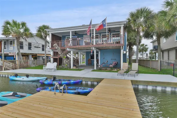 16619 Jamaica Cove RD, Jamaica Beach, TX 77554