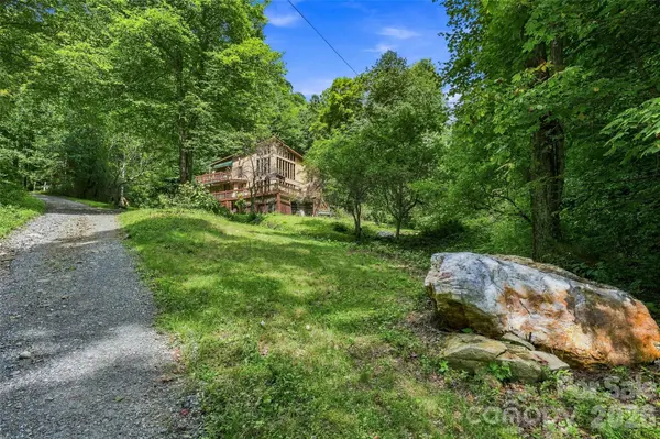 118 Marys WAY, Marshall, NC 28753