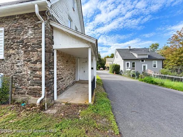 205 Electric ST, Clarks Summit, PA 18411
