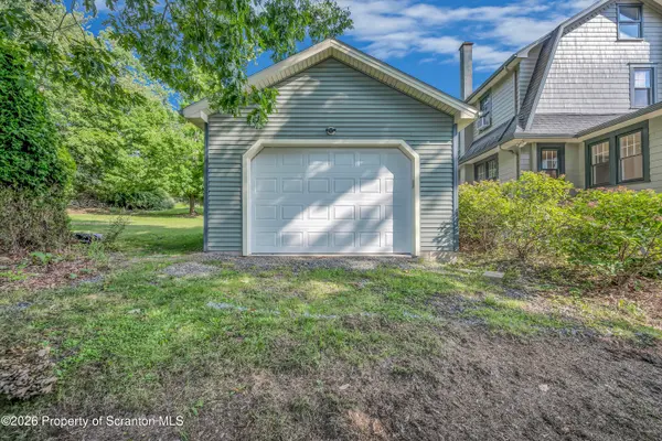1317 Cherry ST, Scranton, PA 18505
