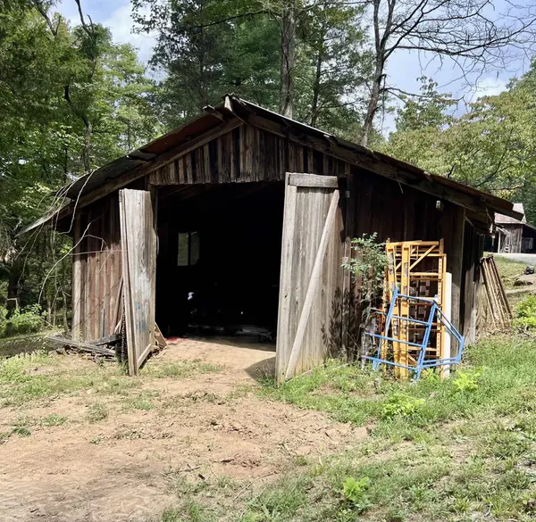 7870 Panhandle RD, Shoals, IN 47581