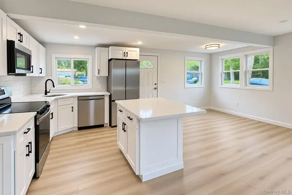 181 Cypress DR, Mastic Beach, NY 11951