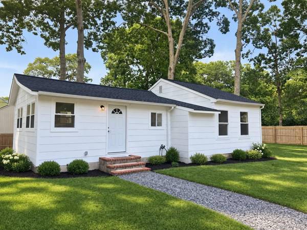 181 Cypress DR, Mastic Beach, NY 11951
