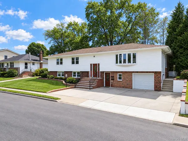 193 Frederick AVE, South Floral Park, NY 11001