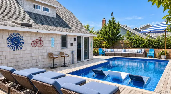 253 Cottage WALK, Ocean Beach, NY 11770