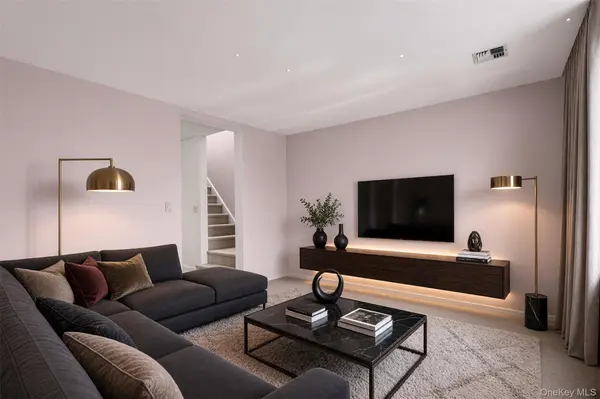 219 Admiral LN #2219H, Bronx, NY 10473