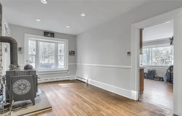 30 Montebello RD, Suffern, NY 10901