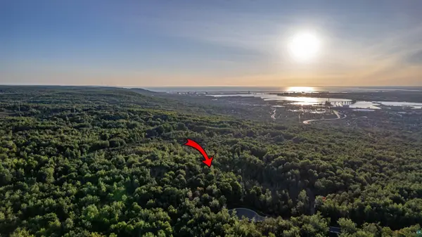 1xx Yellow Birch Trail, Duluth, MN 55810