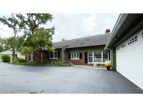 6240 Azure LN, Indianapolis, IN 46220