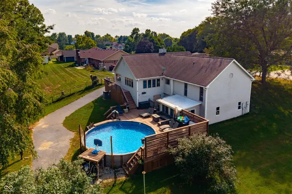 2515 Legendary DR, Martinsville, IN 46151