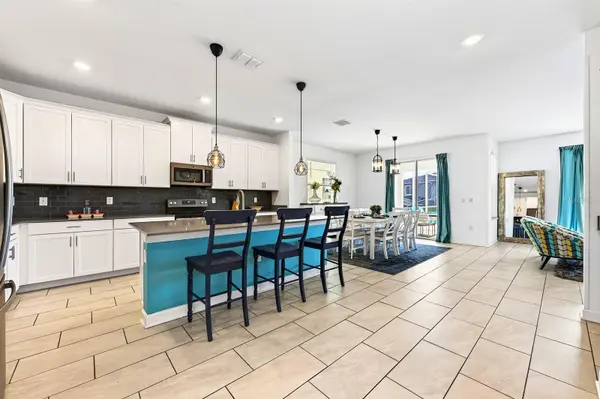 1045 LEADER ST, Davenport, FL 33896