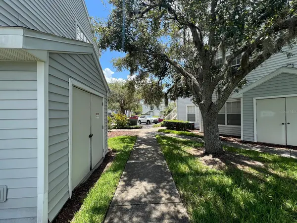 1213 BERMUDA LAKES LN #208, Kissimmee, FL 34741