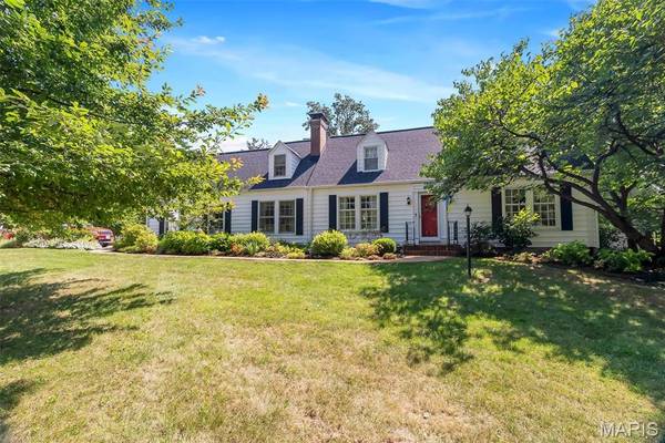 20 Westwood Forest LN, St Louis, MO 63122