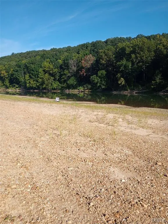 10841 Maries Road 326, Vienna, MO 65582