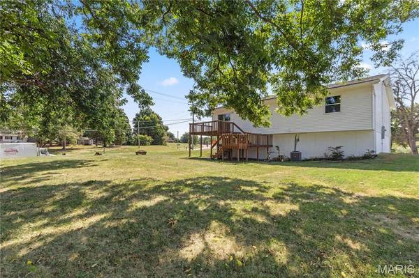 3402 Emma LN, Godfrey, IL 62035
