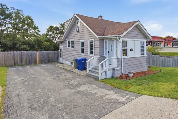 2110 N Green Bay RD, Waukegan, IL 60087