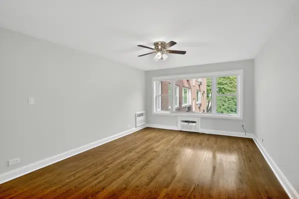 7634 N Eastlake TER #2N, Chicago, IL 60626