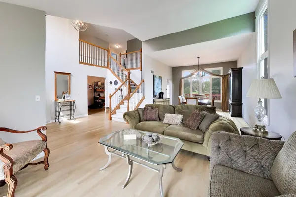 4783 Clearwater LN, Naperville, IL 60564