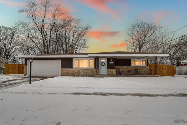622 E 54th AVE, Merrillville, IN 46410