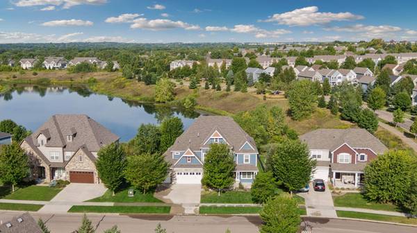 11274 Whitewater DR, Woodbury, MN 55129