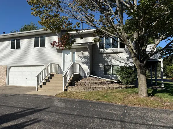 3523 Cory LN, Hastings, MN 55033