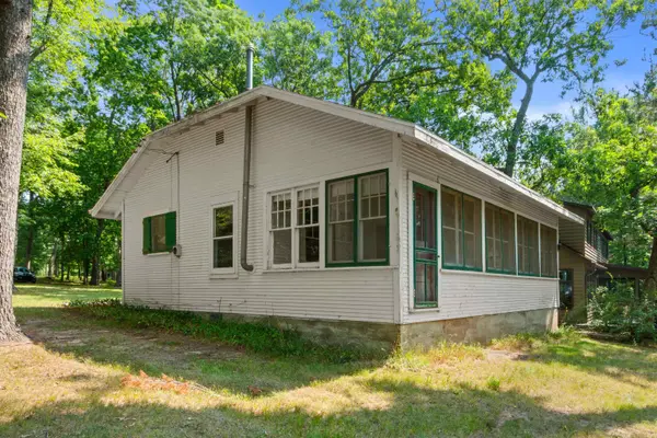 W5515 HILLCREST BLVD, Wild Rose, WI 54982