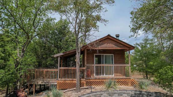 000 E Avenue G, Burrton, KS 67020