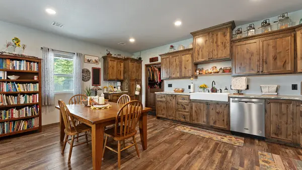 3501 State Highway 37, Reeds, MO 64859