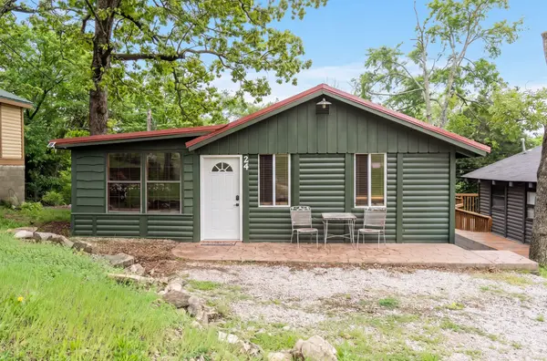 24 Bass AVE, Kimberling City, MO 65686