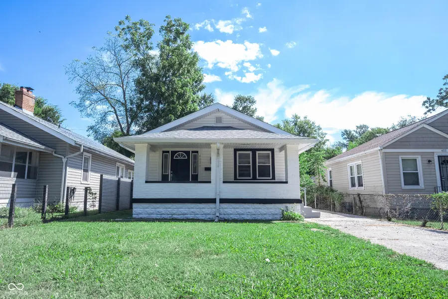 4839 Rosslyn AVE, Indianapolis, IN 46205