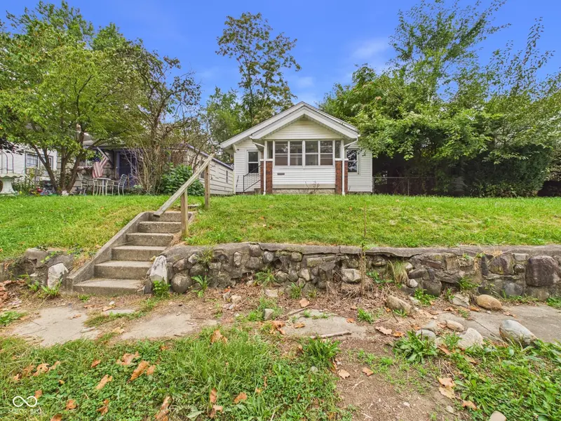 1705 Johnson AVE, Anderson, IN 46016