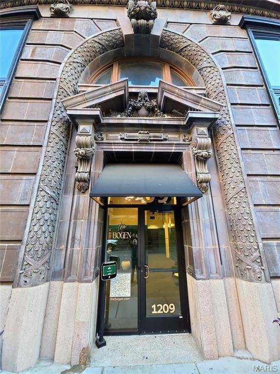 1209 Washington AVE #813, St Louis, MO 63103