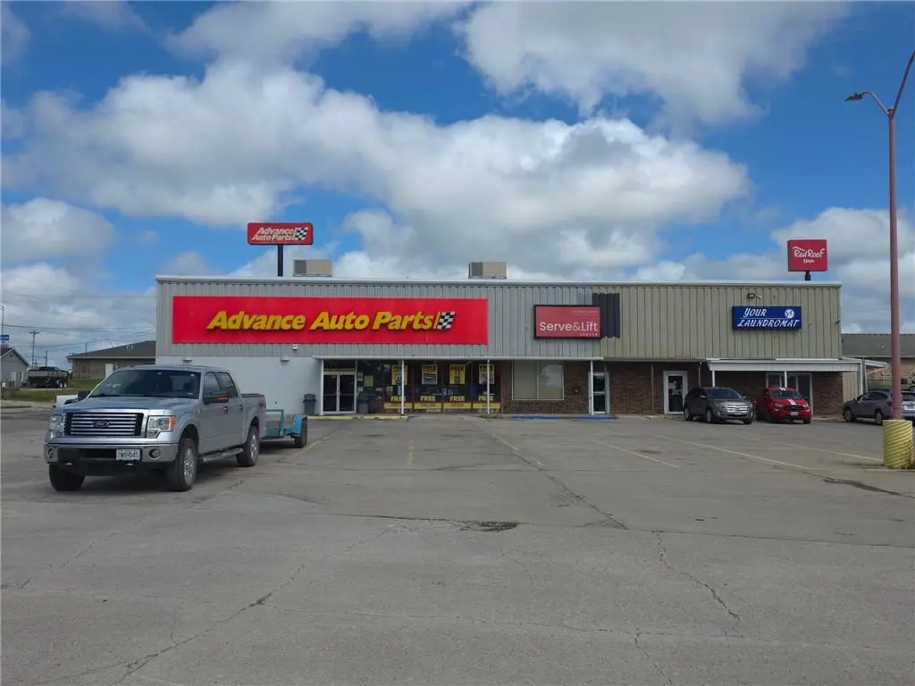 417 Northland DR, Cameron, MO 64429