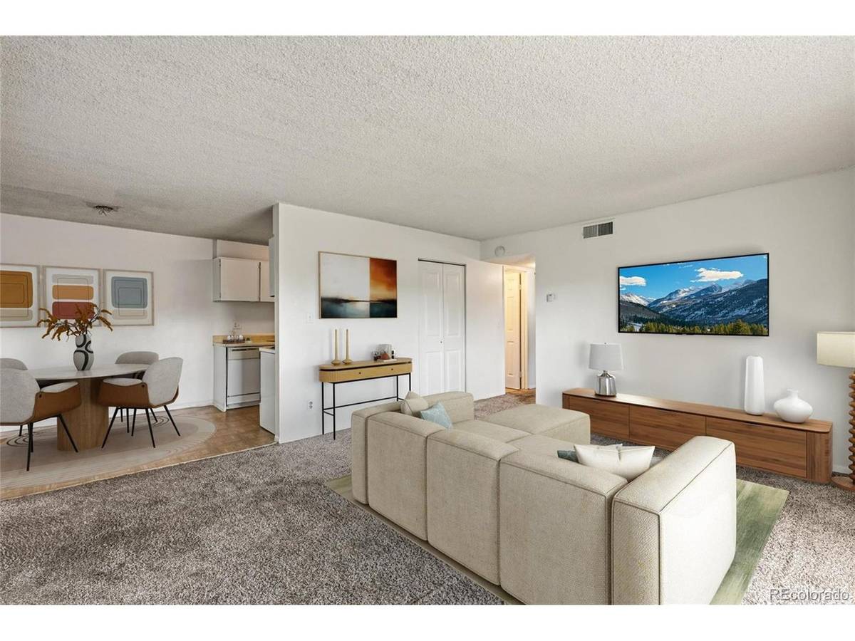 10211 Ura #9-9-207, Thornton, CO 80260